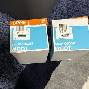 Spy Woot snow goggles black still in box